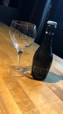 Bière blonde rafraîchissante : La Blonde of Saint-Tropez, Brue-Auriac 